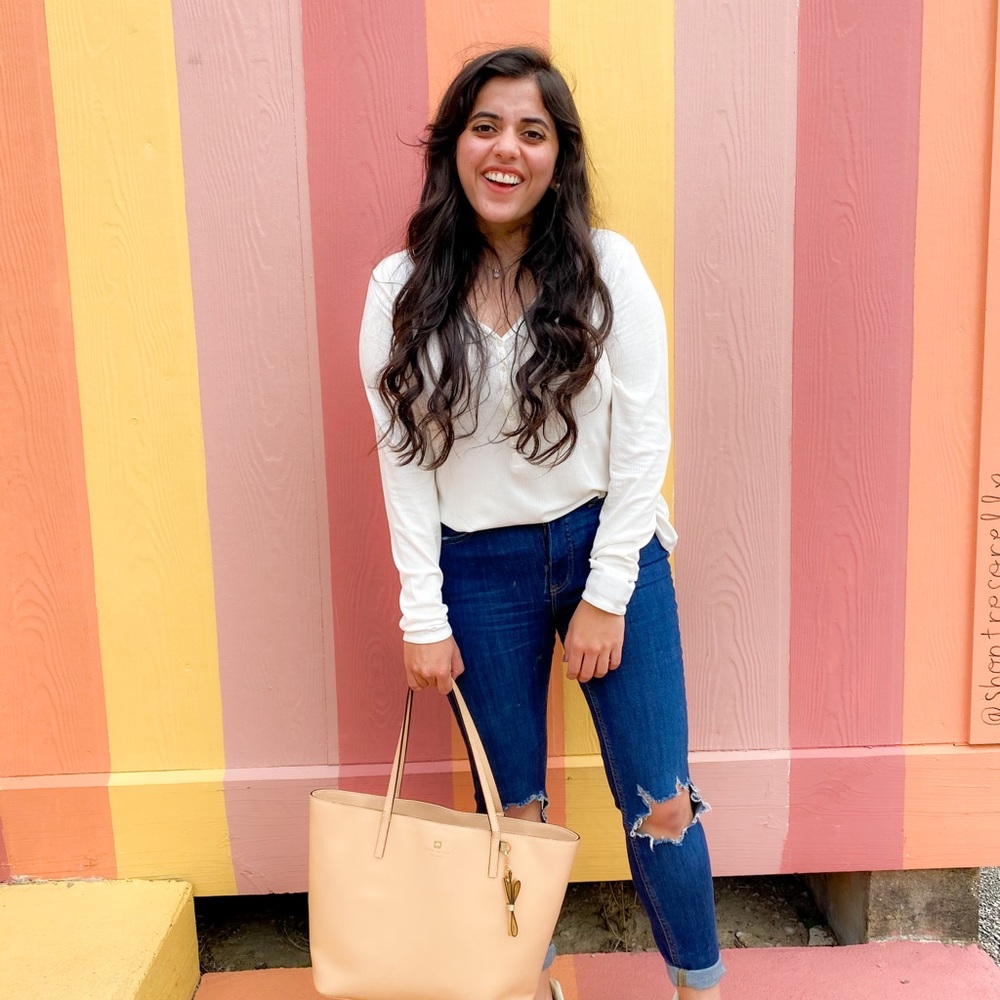 V-neck long sleeve Henley top